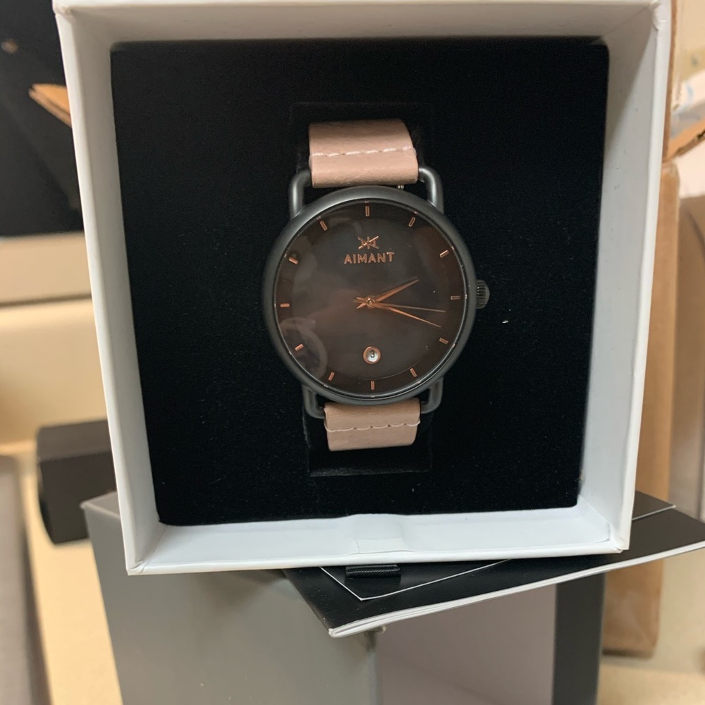 Aimant Watch: VE- Rose Good Beige